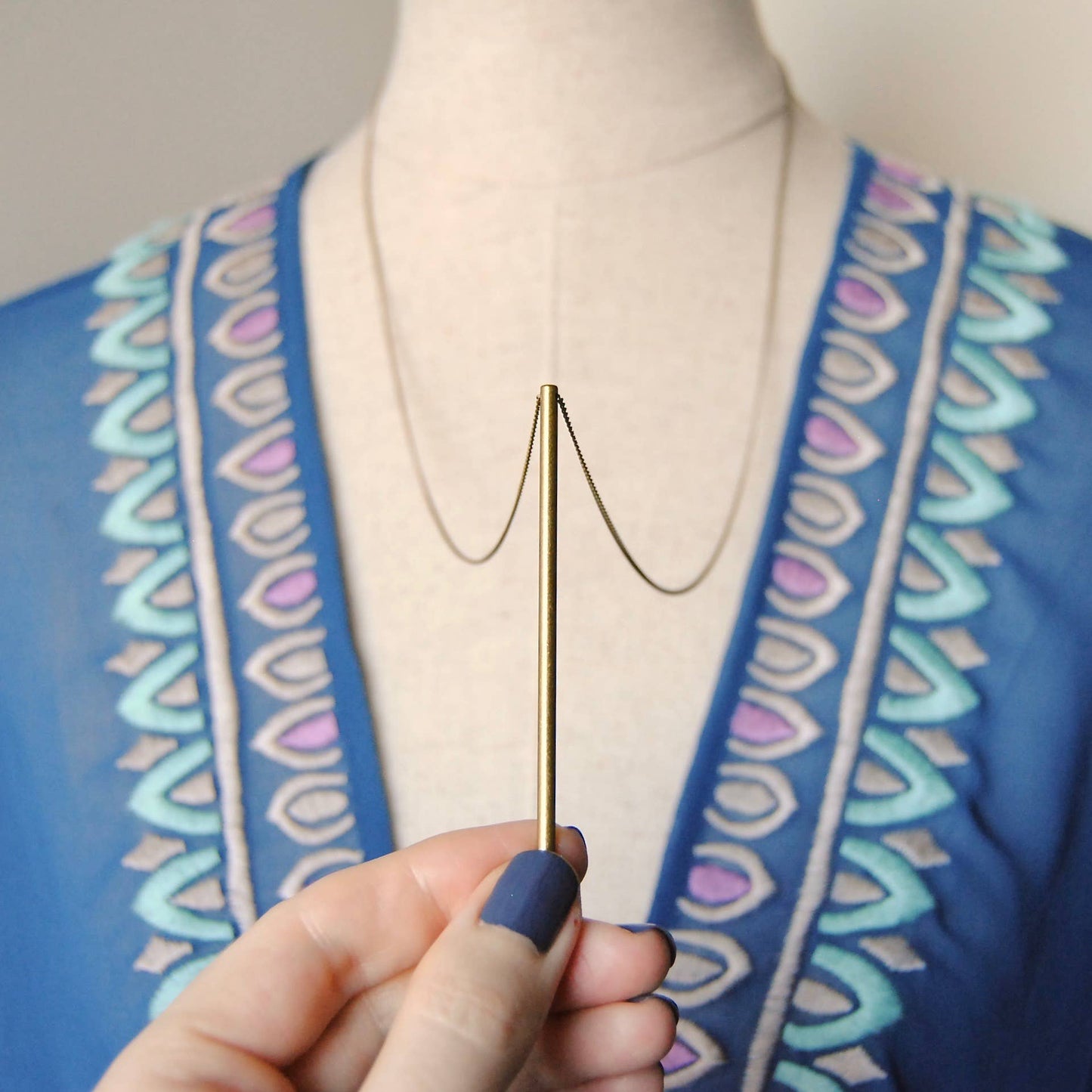 Thin Bar Necklace