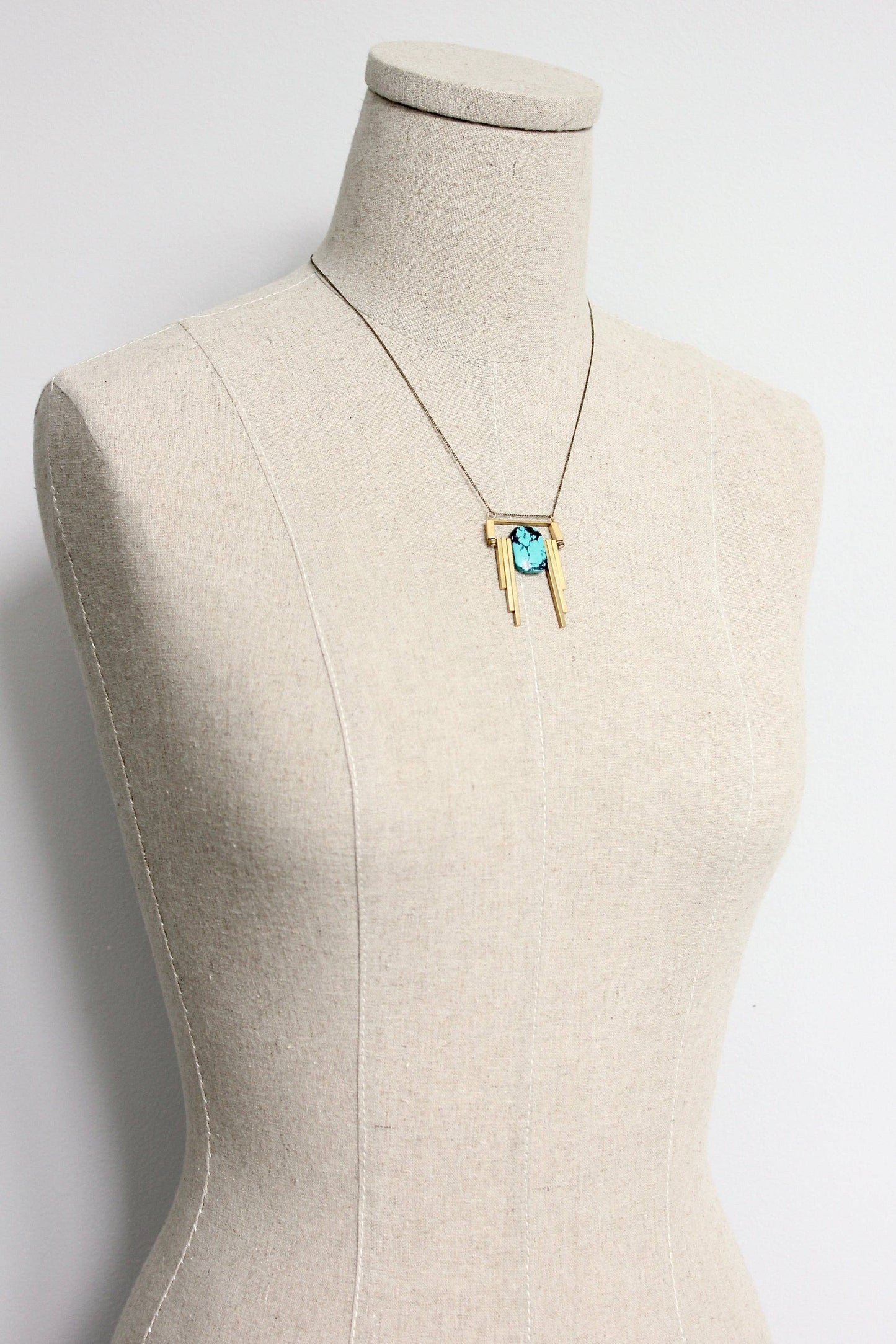 Turquoise Pendant Chain Necklace